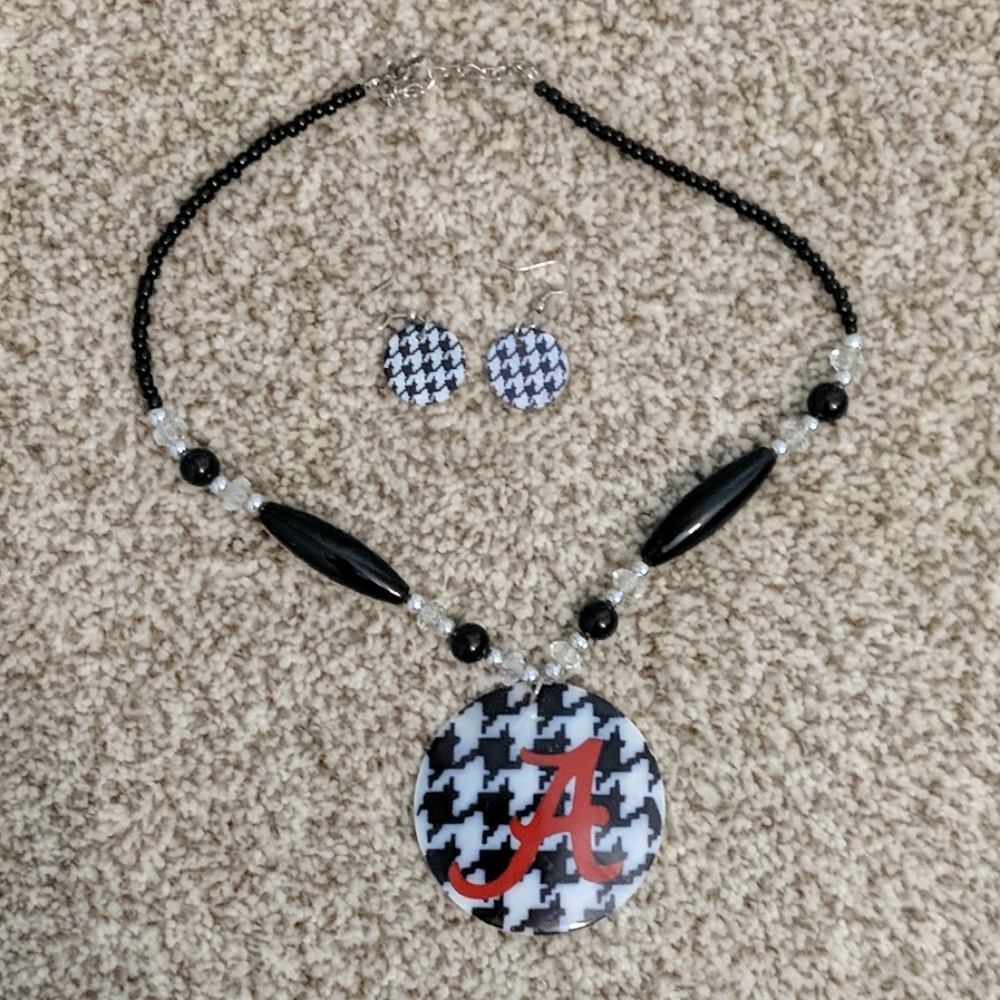 University of Alabama necklace and earrings